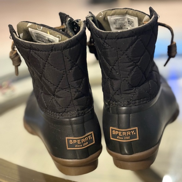 SPERRY Top-Sider Saltwater Duck boots, women’s size 6. Excellent pre-owned. - Picture 3 of 12